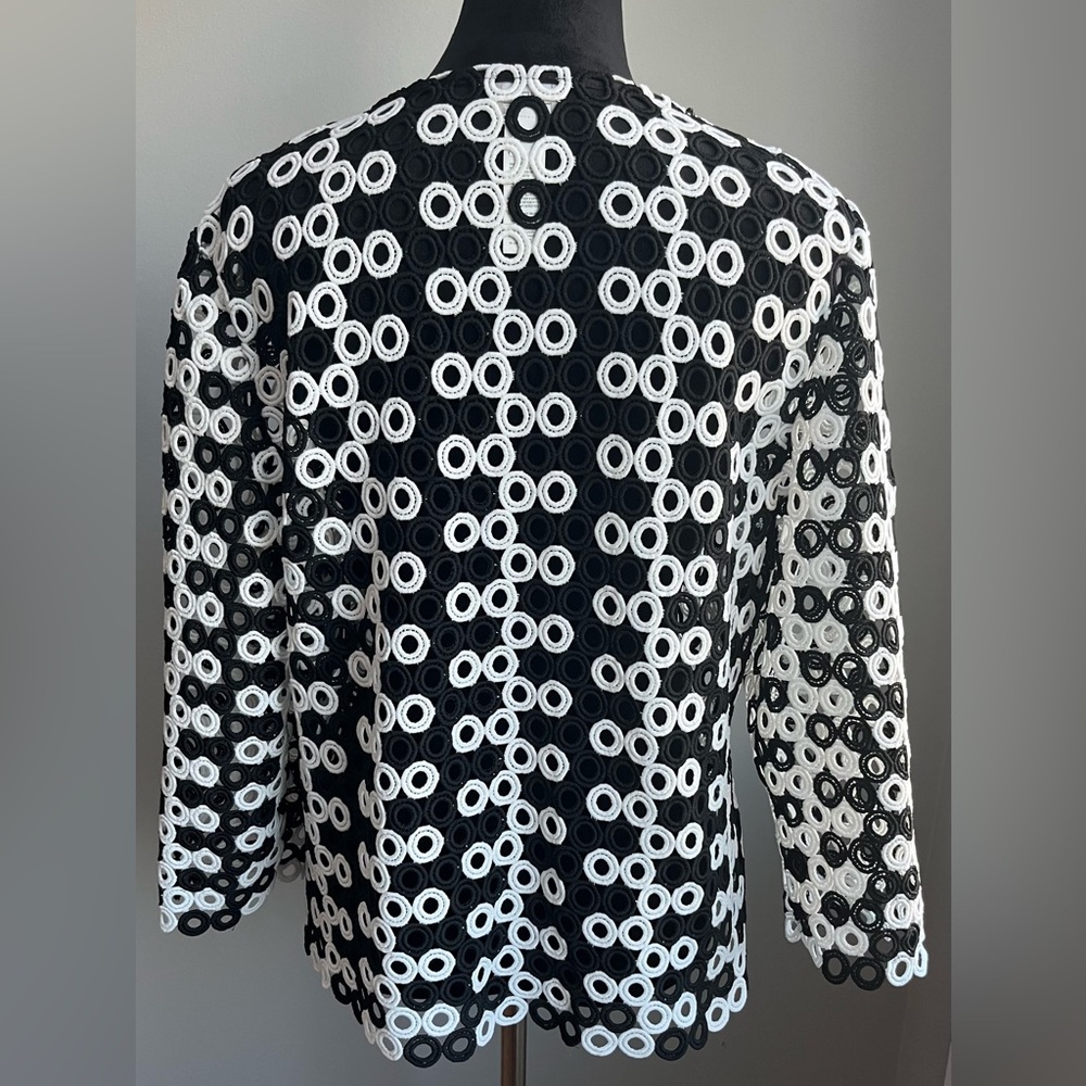 Chico's Black And White Circle Pattern Cardigan-S… - image 3